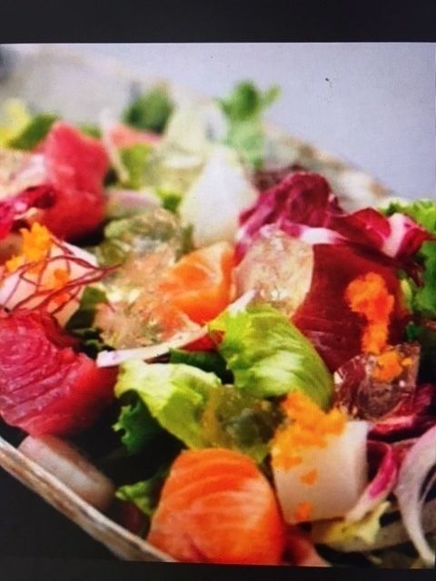 海鮮サラダ（880円）