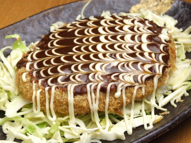 鮪Bigりっメンチカツ（690円）