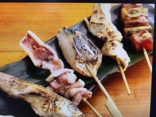 ●魚串各種（ぶり　/　たこ　/　マグロネギ間）（290円（１本～））