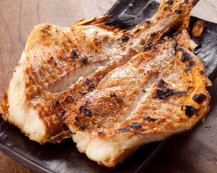 赤鯛の開き（あこう鯛）　※宮城（999円）