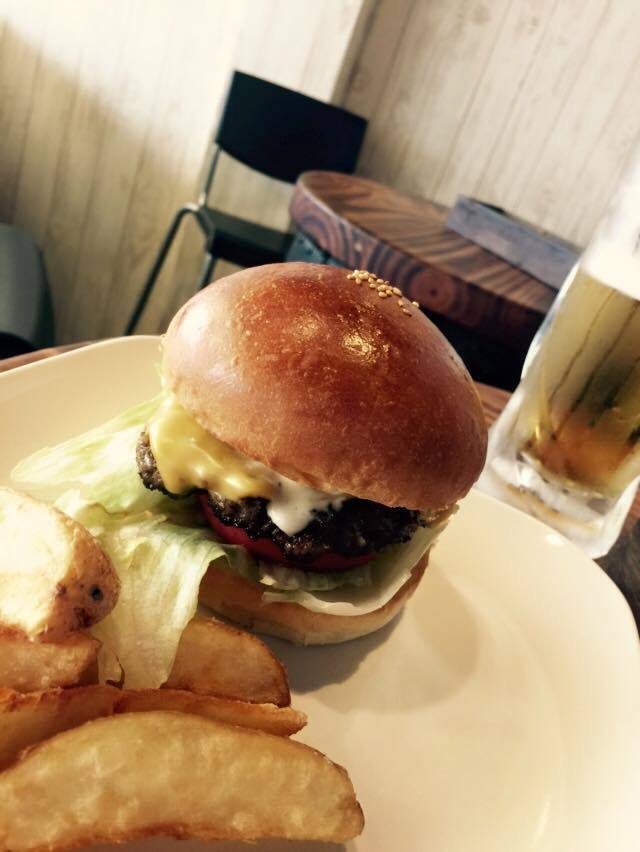 moyaiバーガー（ランチ限定）（680）