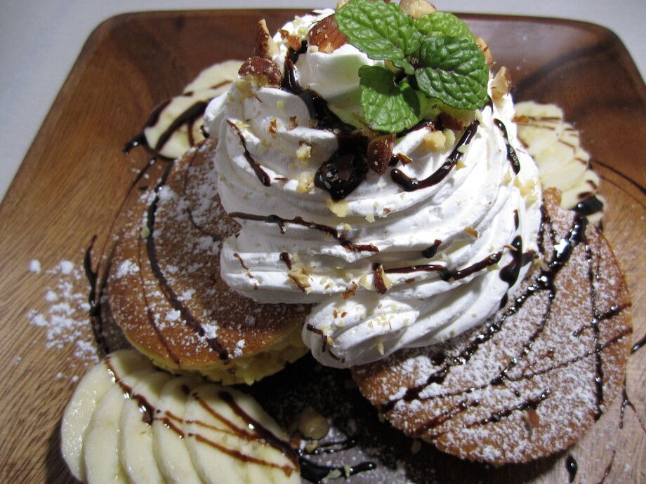 パンケーキ（(２ピース)690　(３ピース)890）