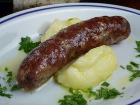 自家製ソーセージのソテー