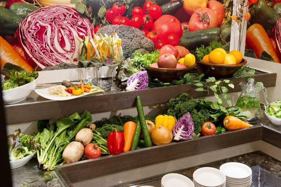 サラダバー〔チャージ料〕