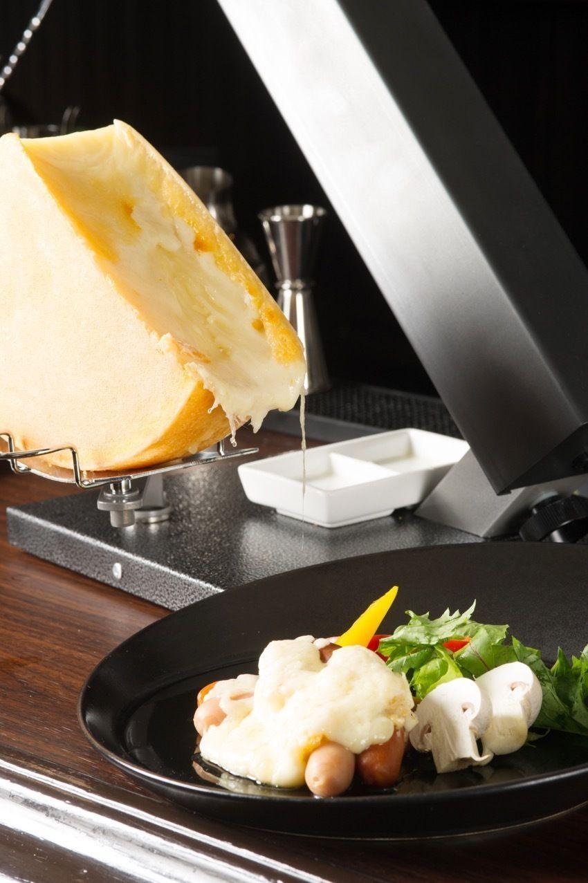 ラクレットチーズ〔トッピング用〕