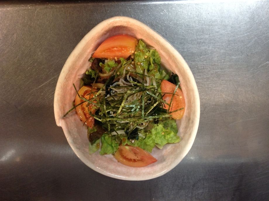 和風満足サラダ