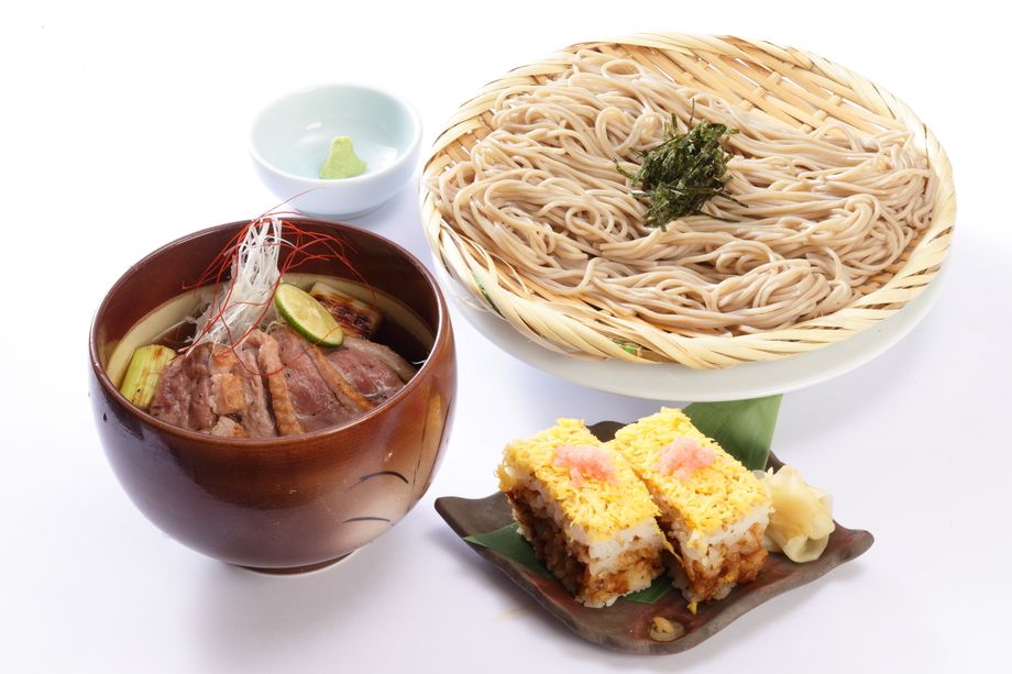 鴨せいろそば寿司セット いなり又は大村寿司付き