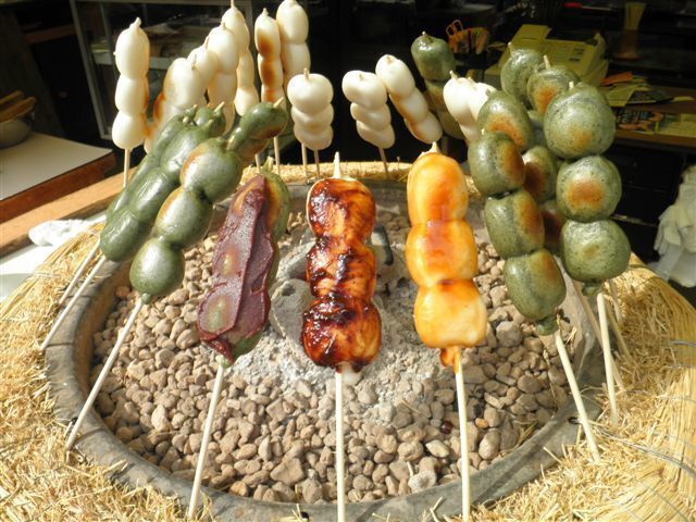 養老焼きだんご（400円から）