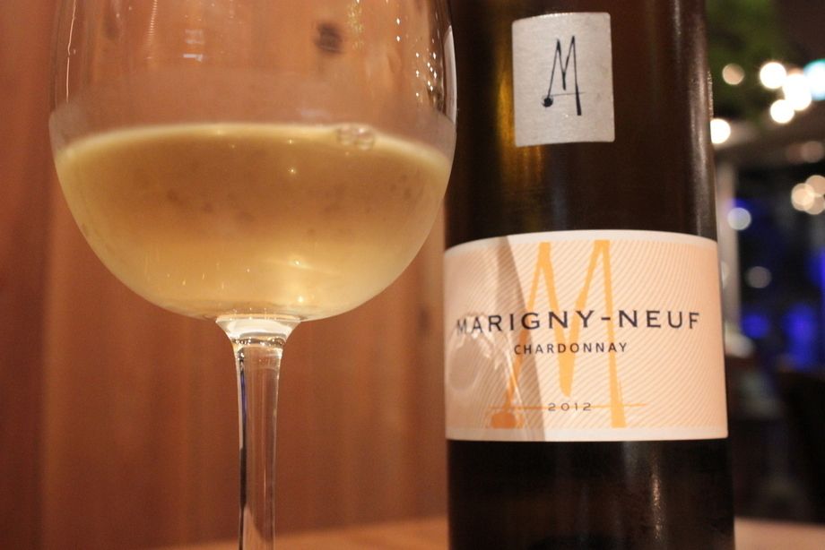 2012 アンペリデ　マリニィ　ヌフ　キュベV　シャルドネ（800円）