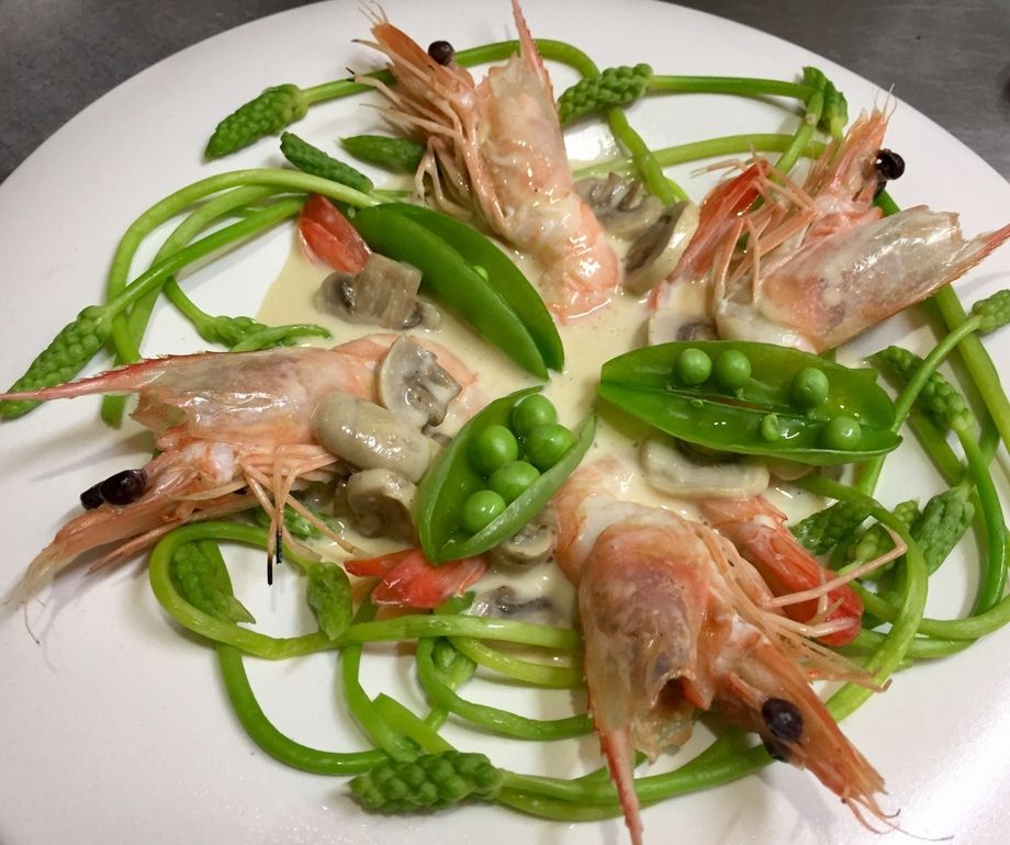 天使の海老のソテー　ヴァンブランソース