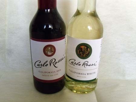 ワイン（カルロロッシ赤・白）