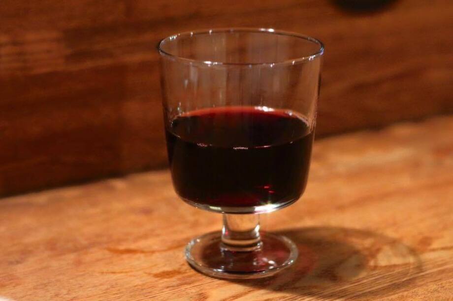 赤ワイン（グラス）（400）