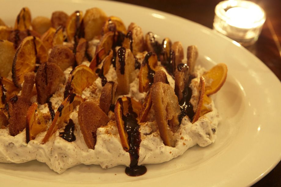 デザートワインにあわせイタリアの郷土菓子を堪能する遊び方を提案