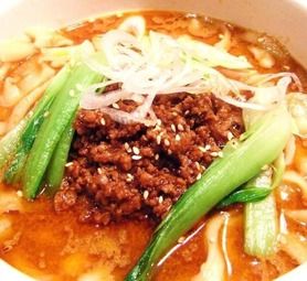 挽き肉たっぷり担々刀削麺セット（シュウマイ・杏仁豆腐付き）