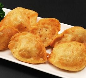 揚げ餃子（６個）