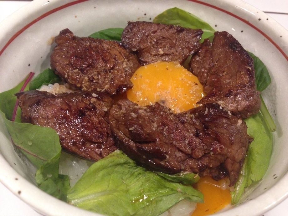 牛ハラミの他人丼