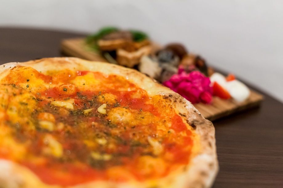 オレガノとガーリックのピッツァ（¥500）