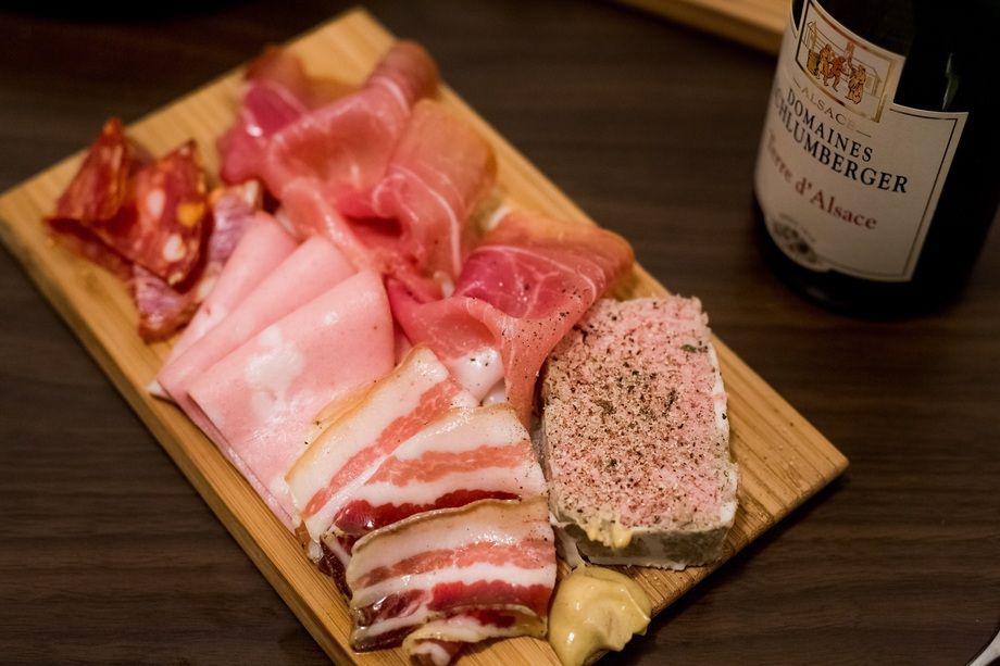 お肉屋さんの一皿（¥1200）