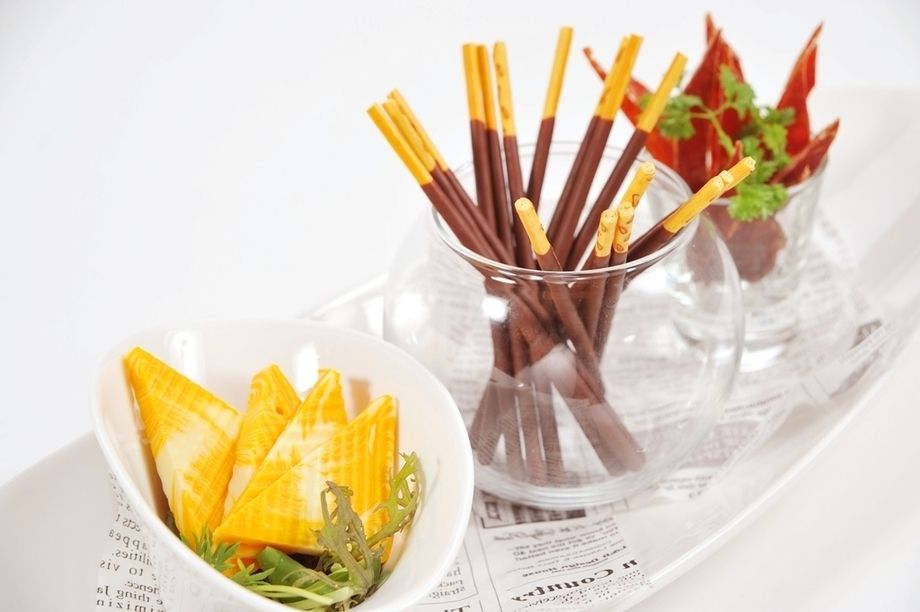 23時から朝までOK【最長6時間飲み放題付】カラオケオールナイトプラン《おつまみ付き》 （3,500円（別））