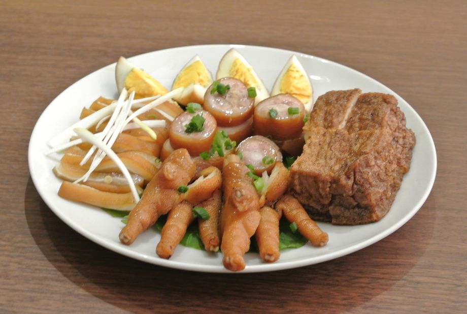 【卤菜（ルーツァイ）】卤菜（ルーツァイ） 5種盛り合わせ（1480円）