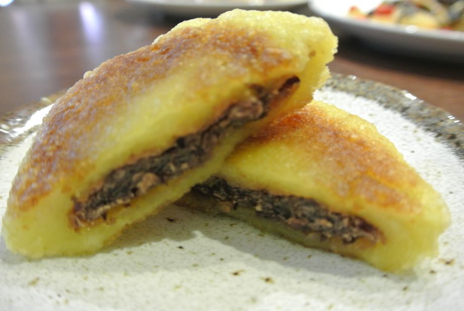 【デザート】とうもろこし餅（380円）