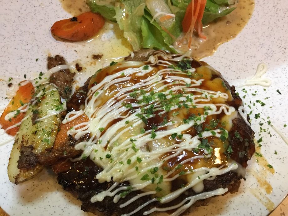 手作りビッグハンバーグ