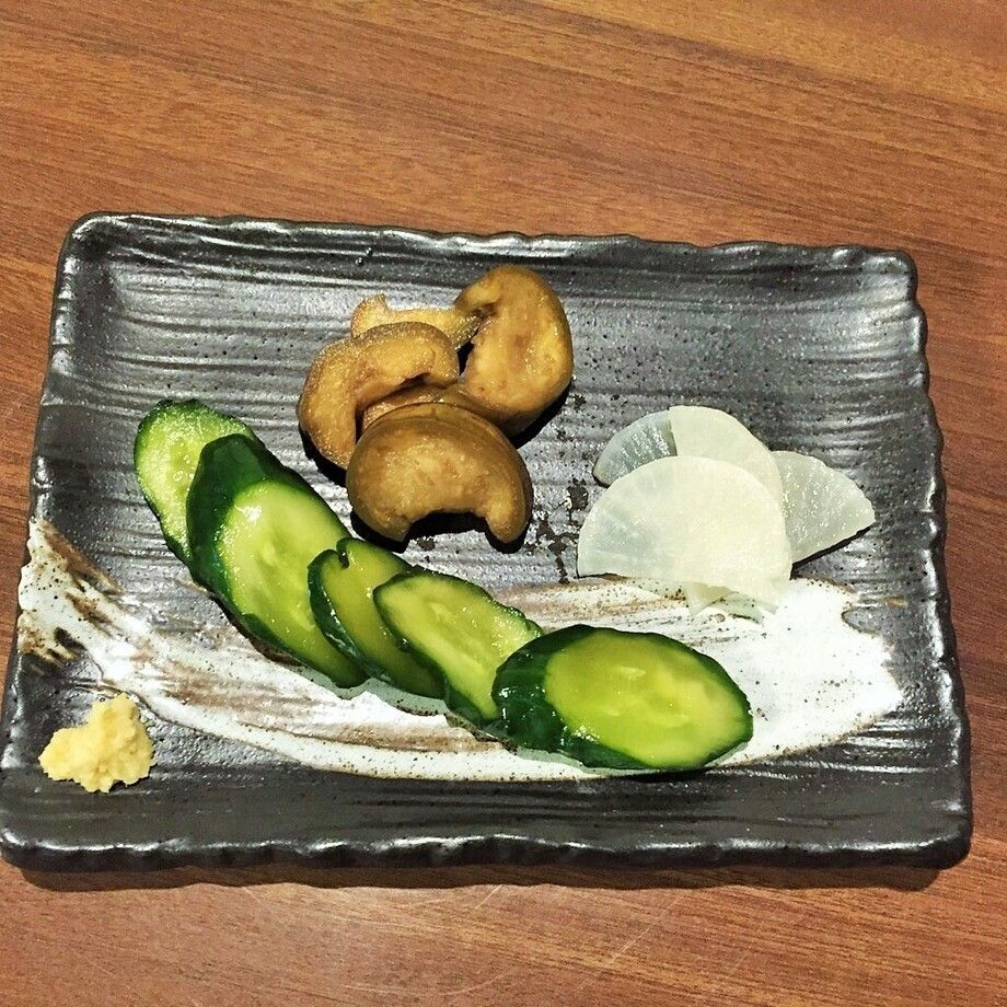 漬物盛り合わせ（３９８円(430円)）