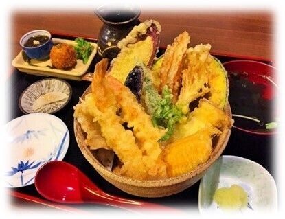 海老と野菜の天丼（１，０９３円(1,180円)）