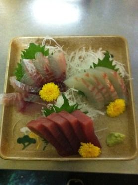 刺身おまかせ三点盛り