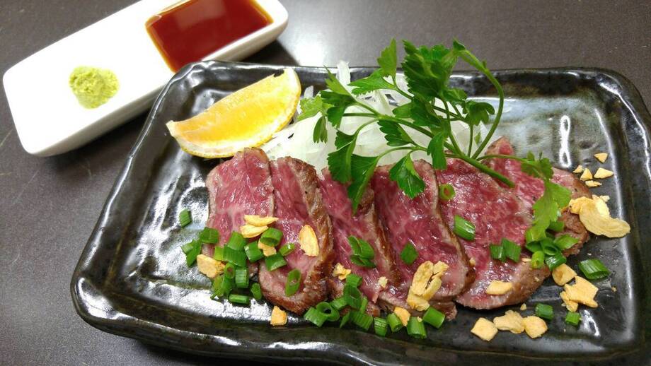 田村牛の薄切りステーキ