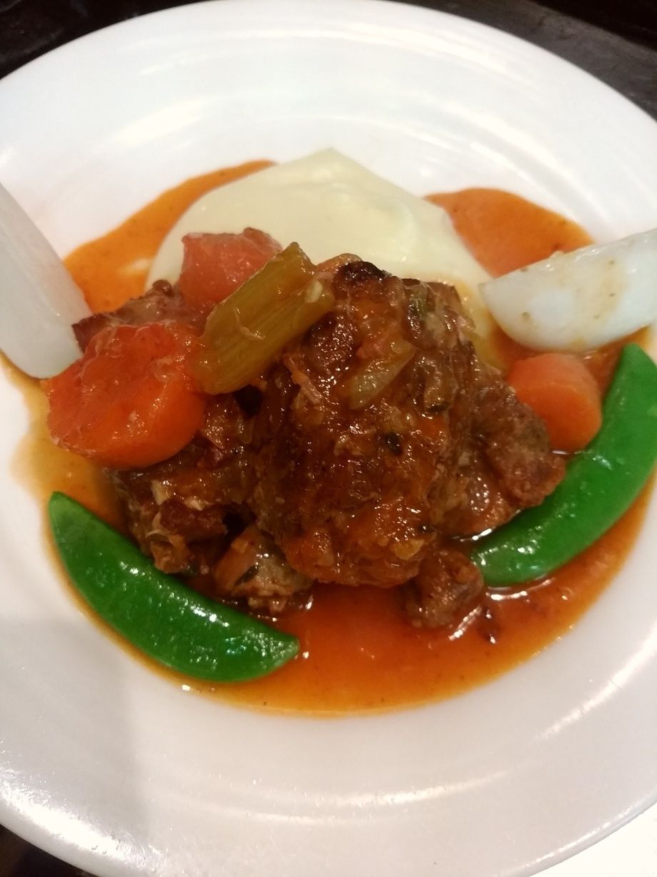 仔羊と野菜の白ワイン煮込み“ナバラン風“