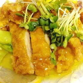 鶏のレモンソース