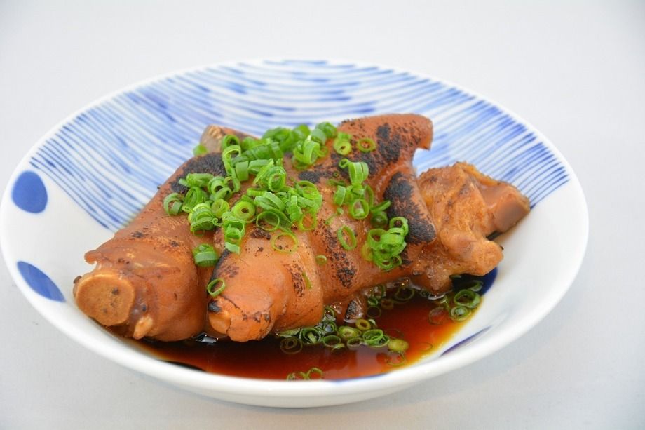 豚足（350円）