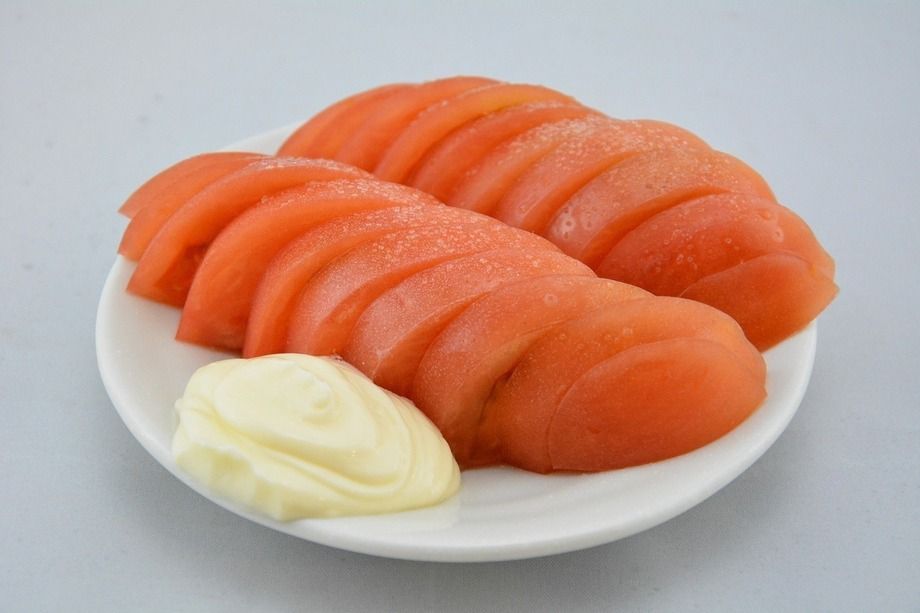 トマトスライス（300円）