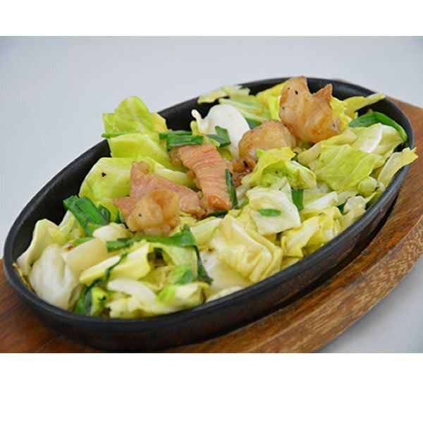 牛ホルモン（800円）