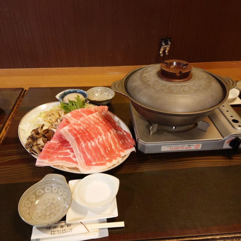 鍋・豚しゃぶ・パイタンつけしゃぶetc