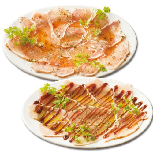 大山どりのカルパッチョ／トリュフオイル＆バルサミコソース（690円／790円）