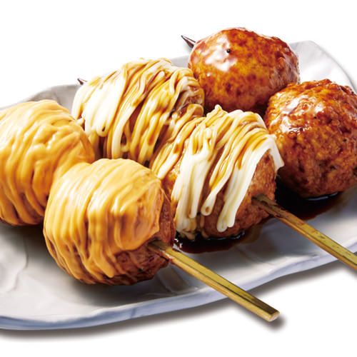 特製つくね（たれ／テリマヨ／チーズ／てりたま）（240円～320円）