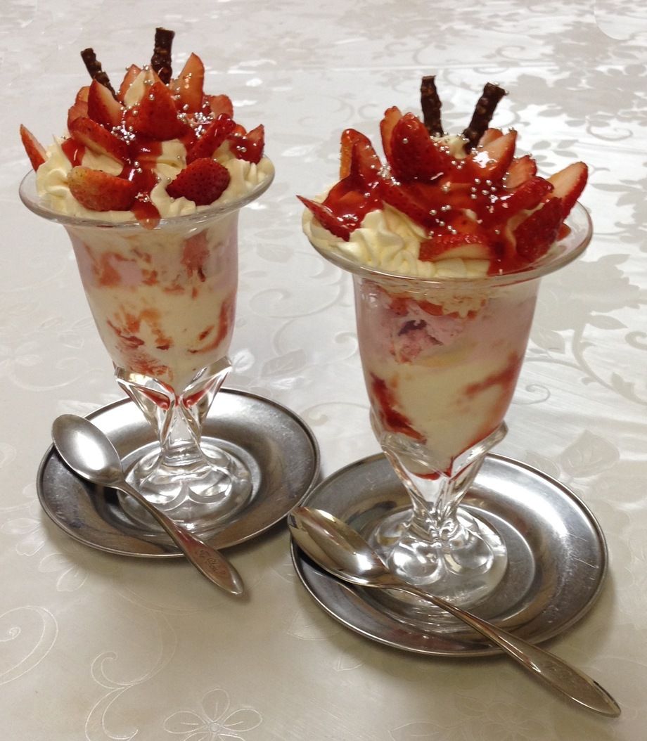 いちごパフェ（冬季限定）