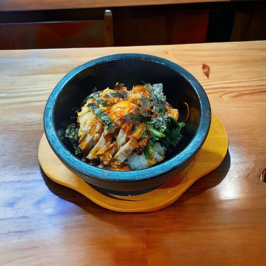 石焼ビビンバ