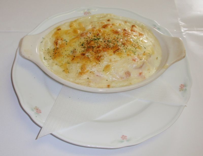 マカロニグラタン