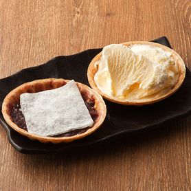 あんことマスカルポーネのもっちりもなか