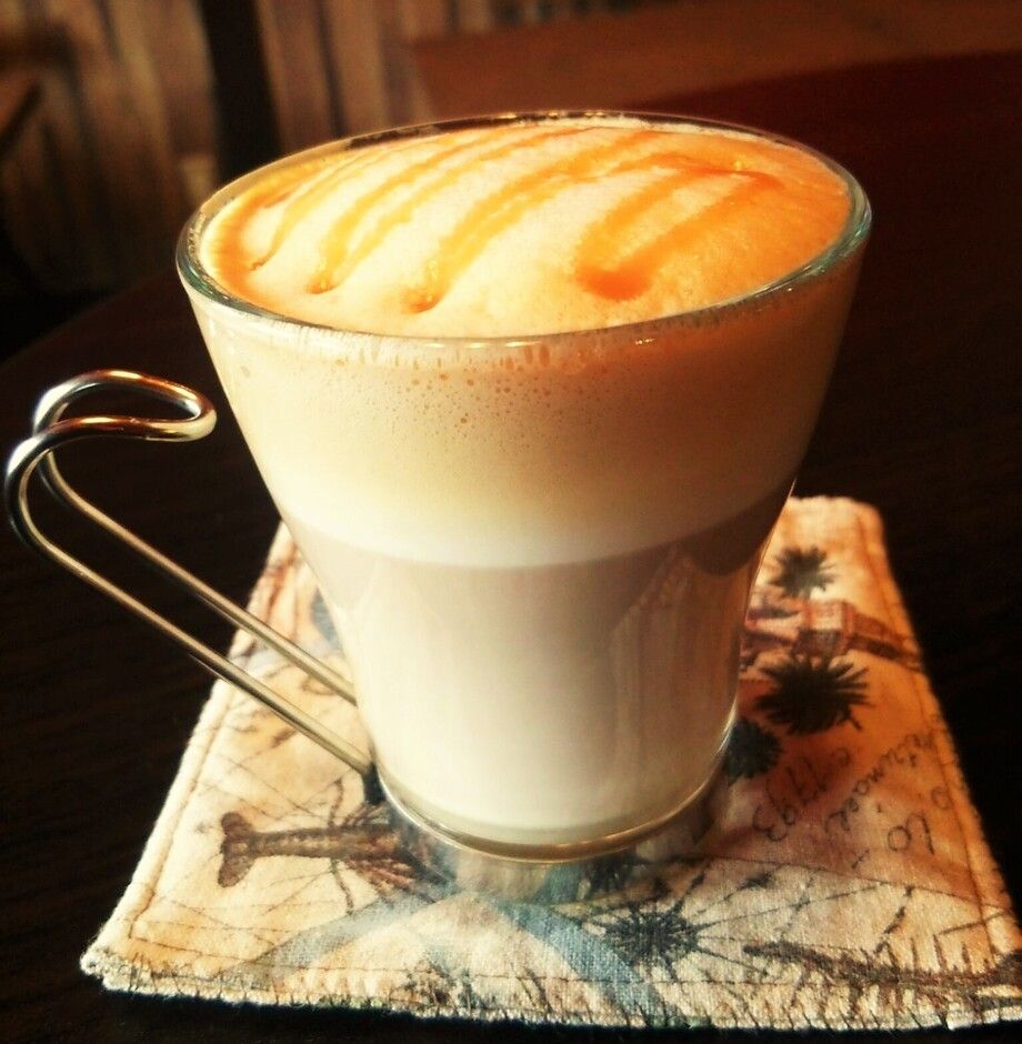 HOTキャラメルラテ（550円（税込））