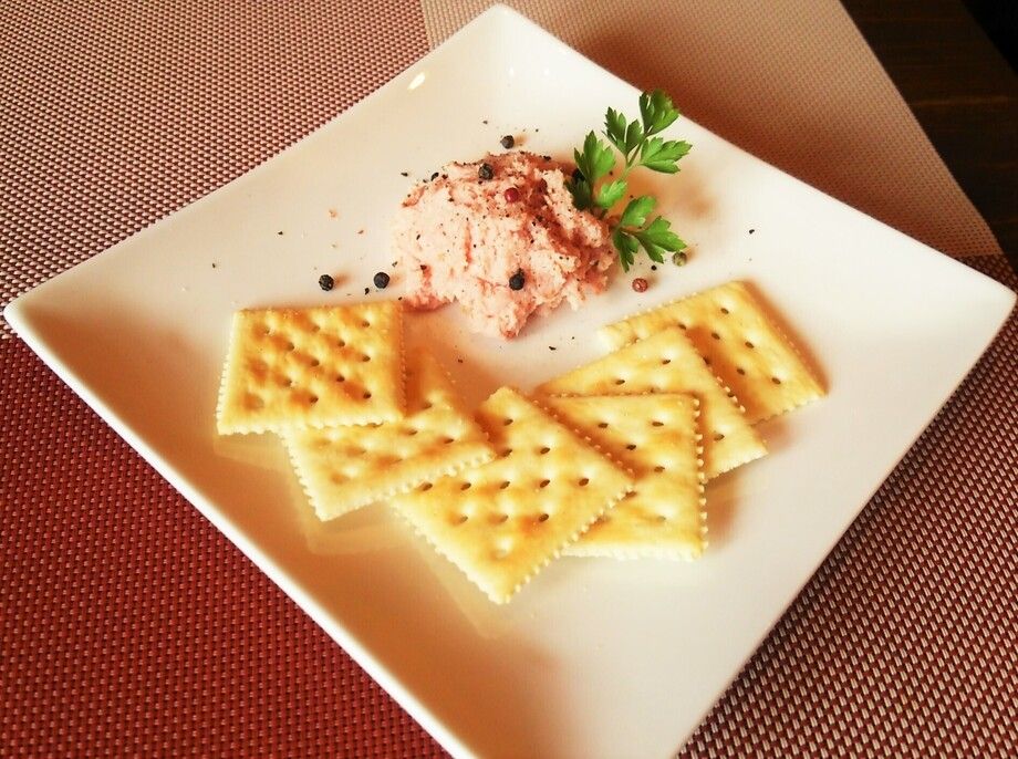 LAZY’Sリエット　クラッカー添え（600円（税込））