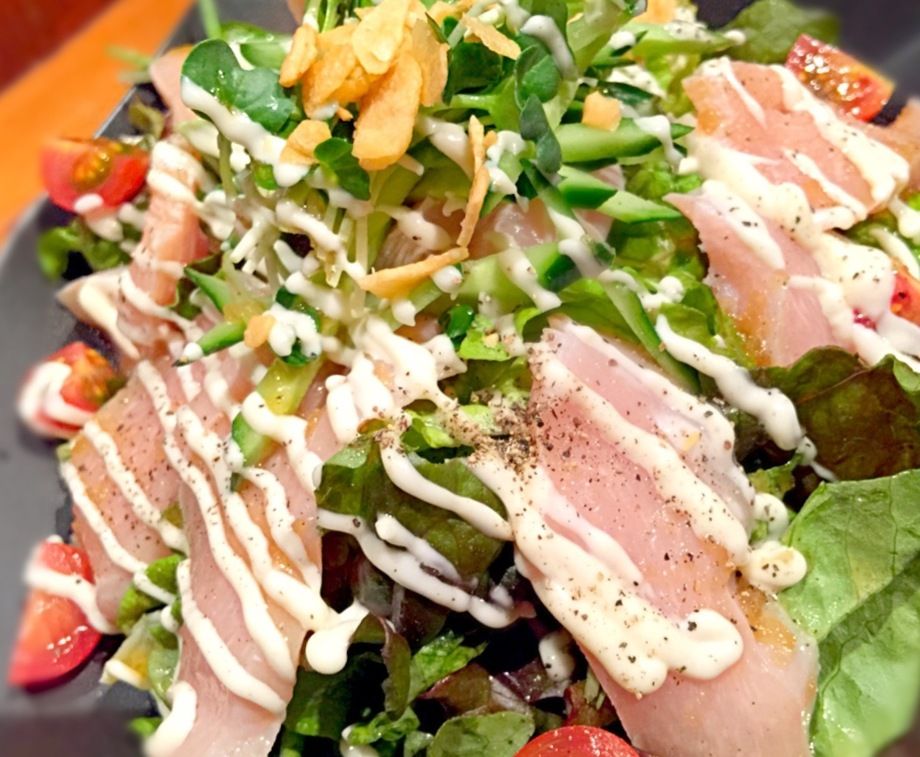 鶏胸肉のカルパッチョ風 サラダ仕立て