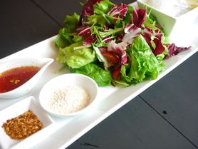 チャンお母さんのヤムウンセン風サラダ