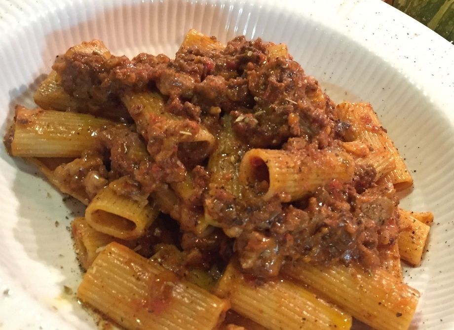 初台最強ボロネーゼ リガトーニ