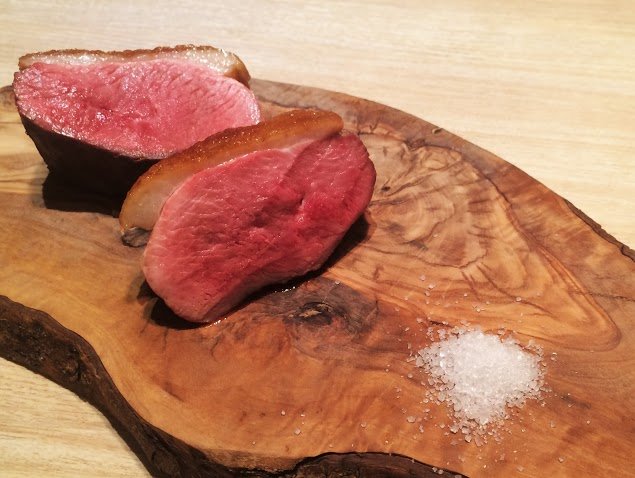 日本一美味しい　あいち鴨ロースの炭火焼き　