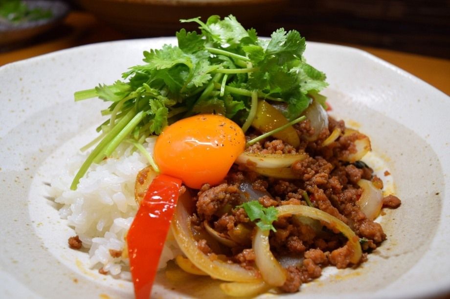 ガパオライス（600円）