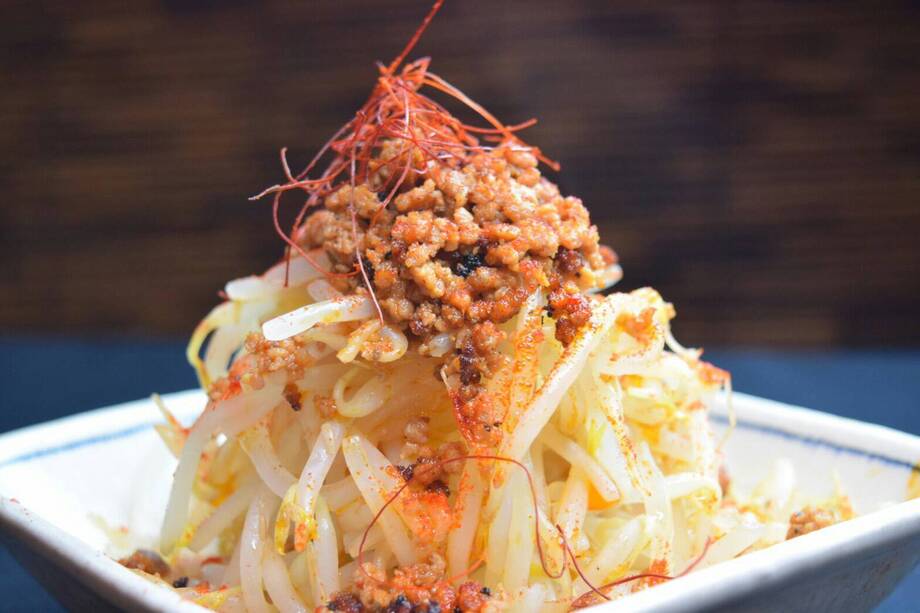 肉みそもやし（380円）